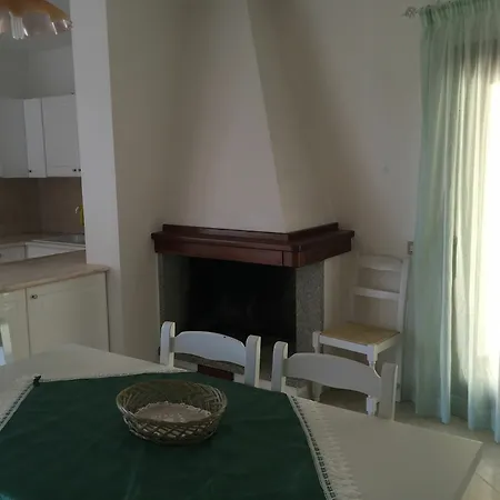 E Budoni